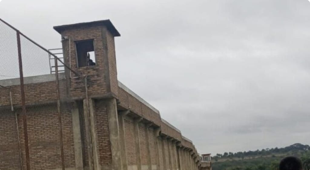 Confirman fuga en la cárcel de Misiones: cerca de 30 presos lograron escapar