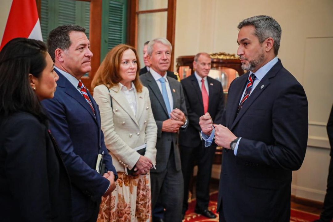 Presidente Abdo se reunió con congresistas de Estados Unidos en el Palacio de López