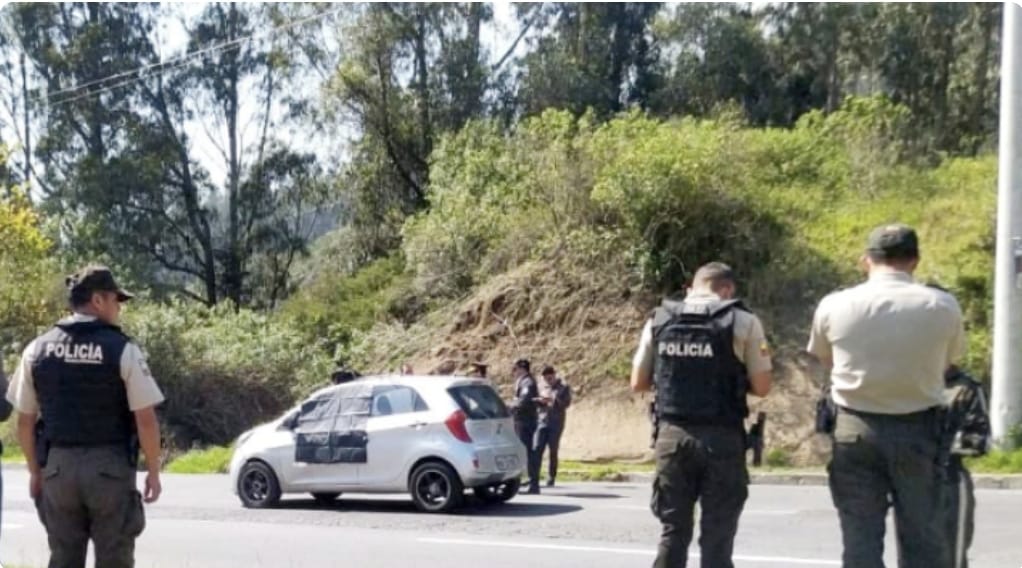 Matan en atentado a director de cárcel de Ecuador escenario de reciente masacre